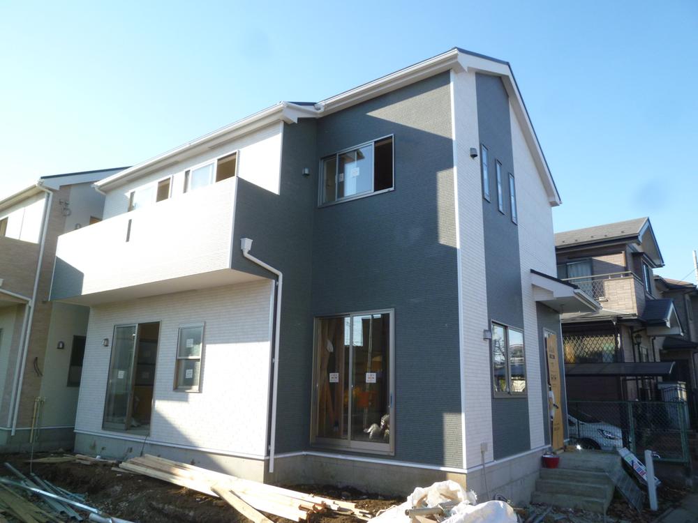 Local appearance photo