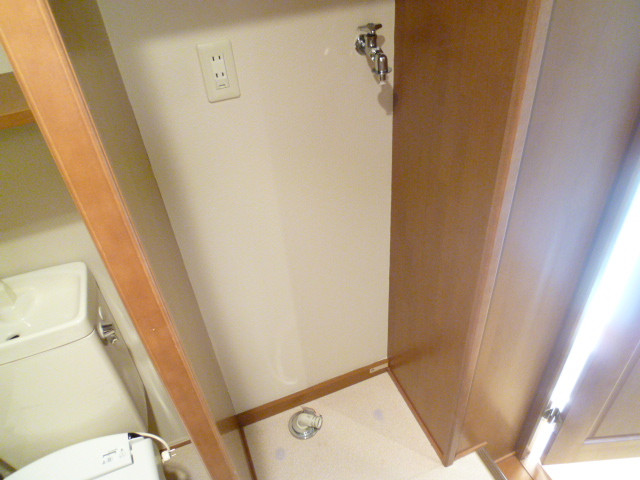 Other Equipment. Indoor Laundry Storage rooms! !