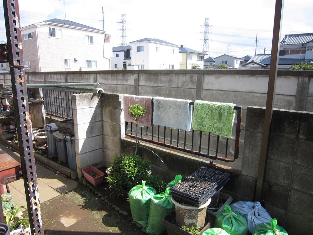 Local land photo. Local (10 May 2013) Shooting