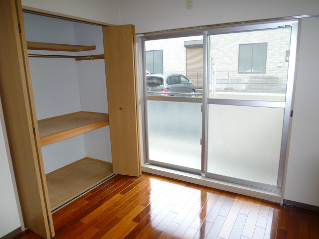 Receipt. Other image