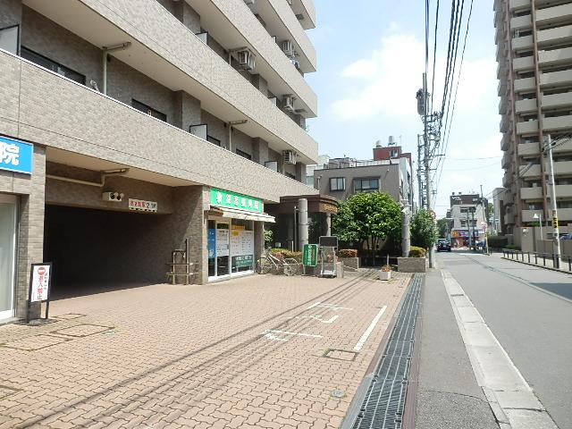 Local appearance photo. Local (August 2013) is a very busy since the shooting commercial area.