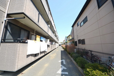 Other. Until the other (Other) 10m