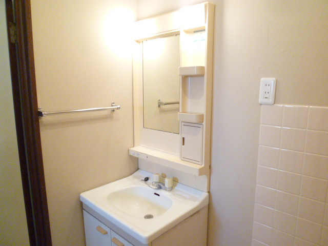 Washroom. Is Seperate ~