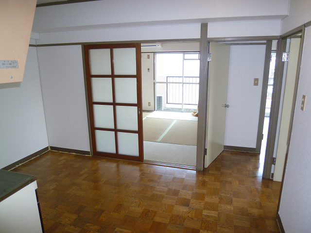 Living and room. We are put is also a dining table! !