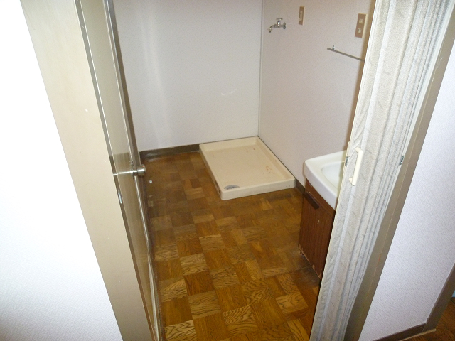 Other Equipment. This washing machine storage room