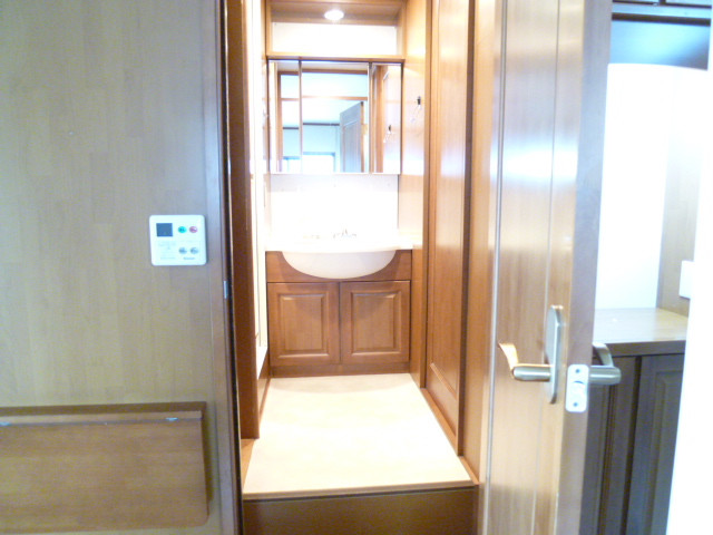 Washroom. It is a washroom with depth!