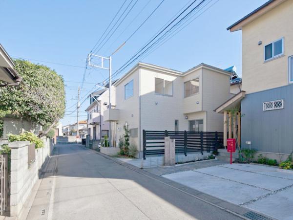 Local photos, including front road