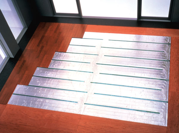 Other.  [TES hot water floor heating] living ・ The dining, Adopt the TES hot water floor heating of Tokyo Gas. Warm comfortable room from the ground by using a hot water, It is a heating system to achieve a "Zukansokunetsu" which is said to be ideal. (Same specifications)