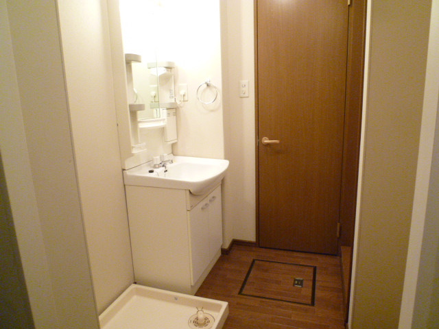 Washroom. Seperate type, This washing machine storage room.