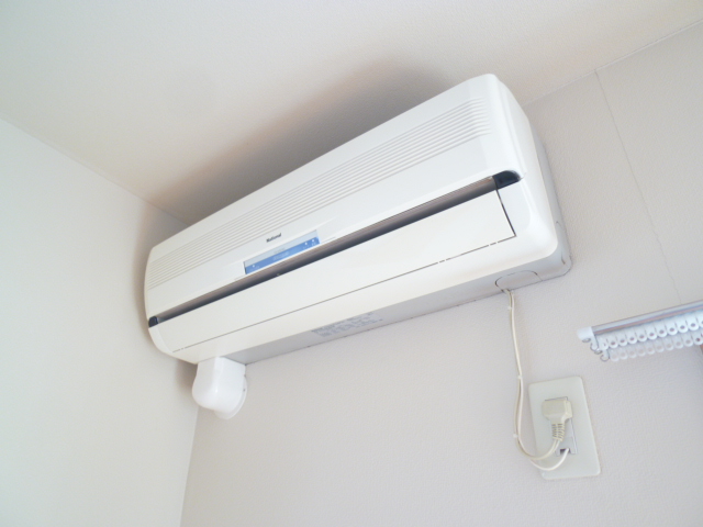 Other Equipment. It is comfortable and cool in summer winter warmth in the air-conditioned