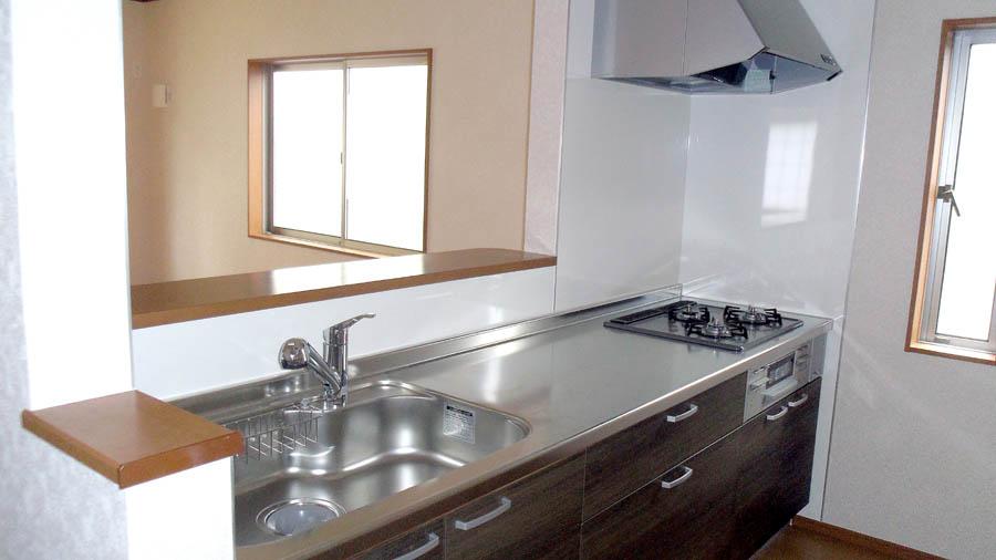 Kitchen. Was building completed. Such as the actual image from per yang, We have to wait all the time so you can see directly. 