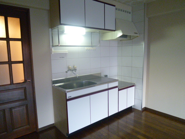 Kitchen. Please use the stove for city gas.