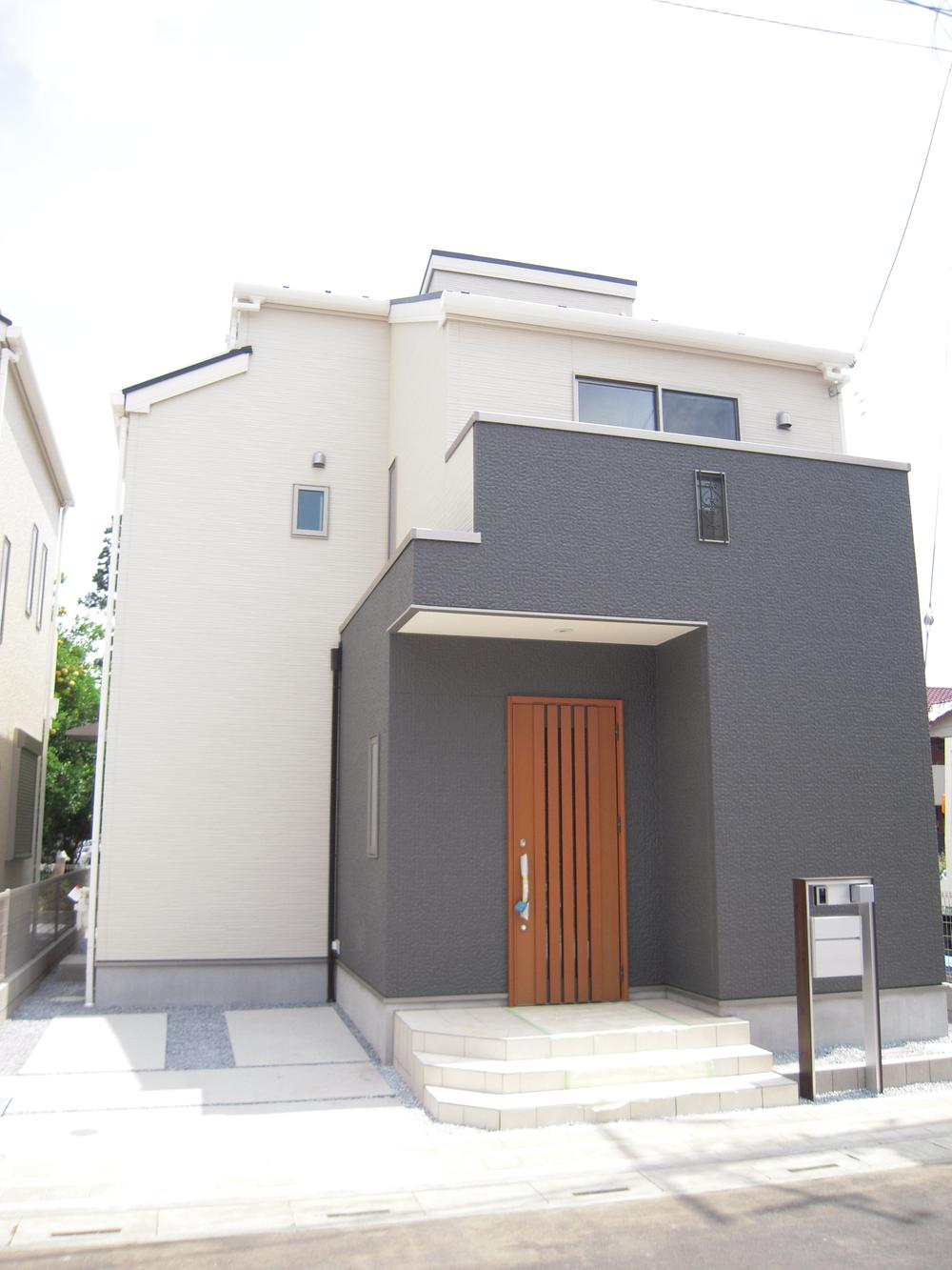 Local appearance photo. Same specifications appearance