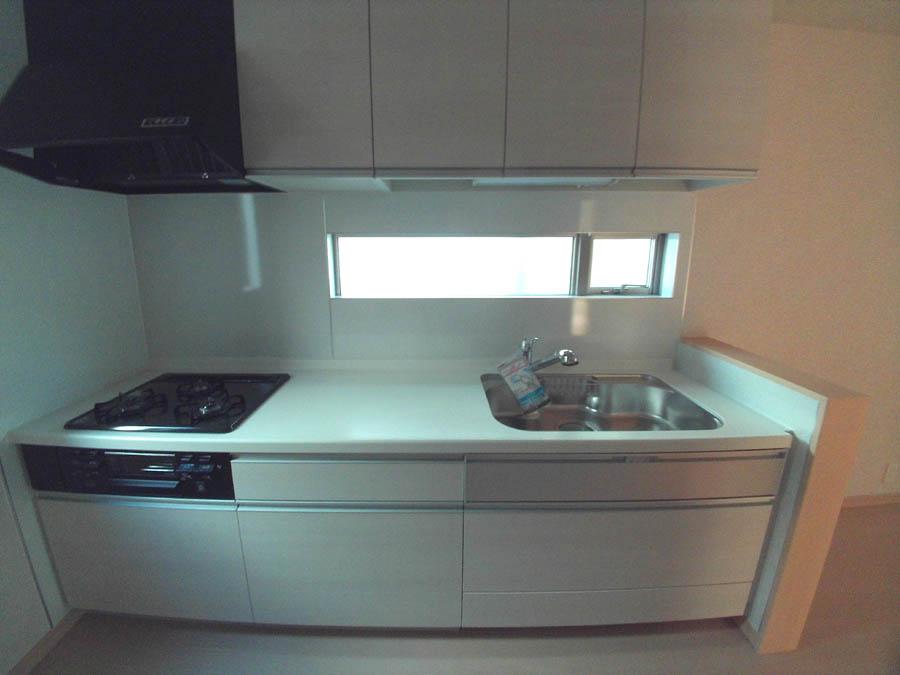 Kitchen. Was building completed. Such as the actual image from per yang, We have to wait all the time so you can see directly. 