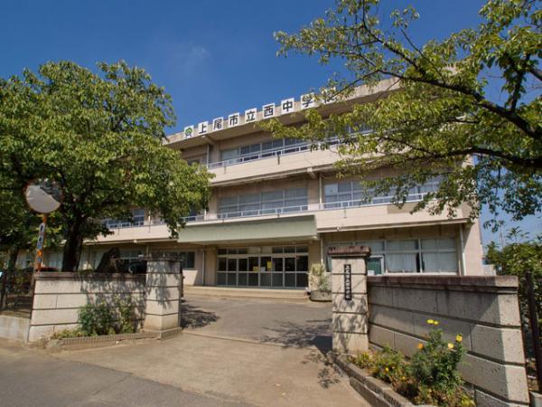 Junior high school. 960m up to junior high school in Ageo Tatsunishi junior high school
