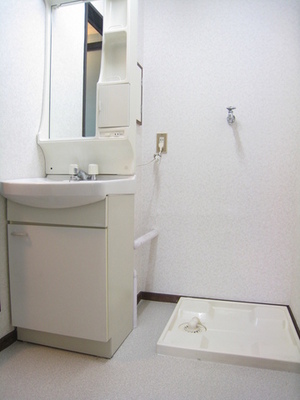 Washroom. Also spacious washroom!