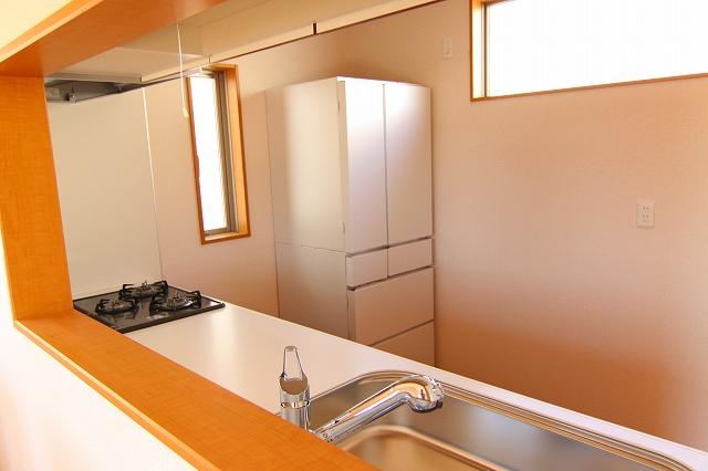 Kitchen. Indoor (2013 October shooting) 4 Building washroom photo