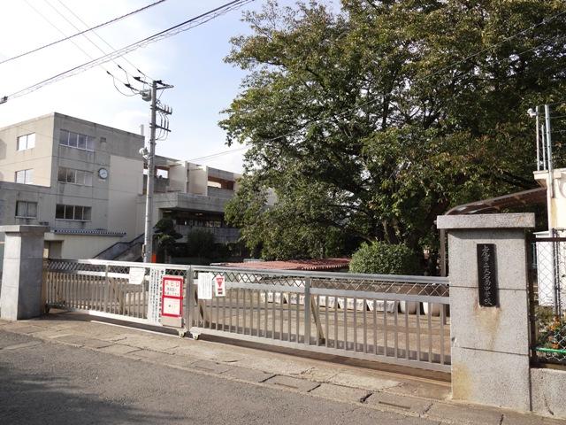 Junior high school. Oishiminami 1100m until junior high school