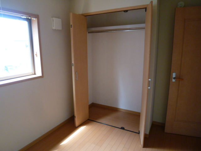 Receipt. Other image