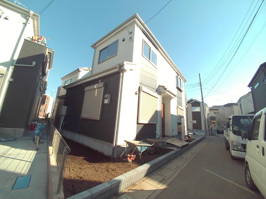 Same specifications photos (appearance). Building 3 We offer the same use the finished model house of this property. Please feel free to contact us.