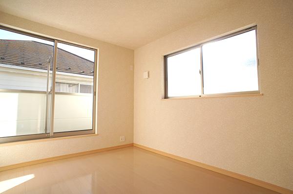 Non-living room. Indoor (12 May 2013) Shooting Building 2