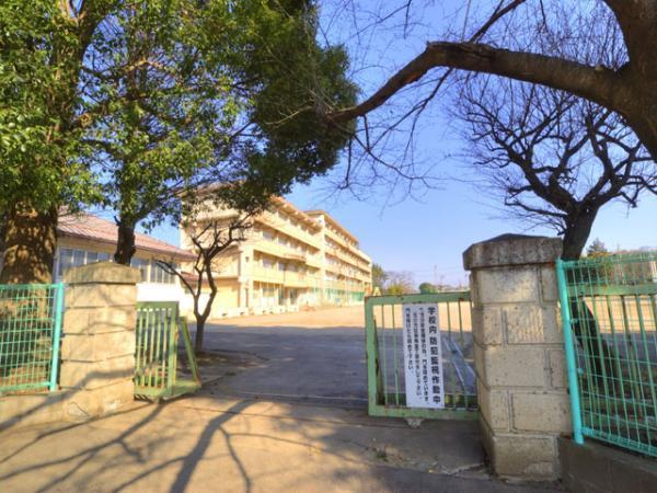 Junior high school. Kamitaira 2600m until junior high school