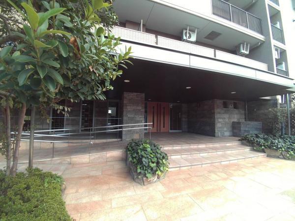 Floor plan. 2LDK + S (storeroom), Price 13.5 million yen, Occupied area 87.48 sq m , Balcony area 14.5 sq m