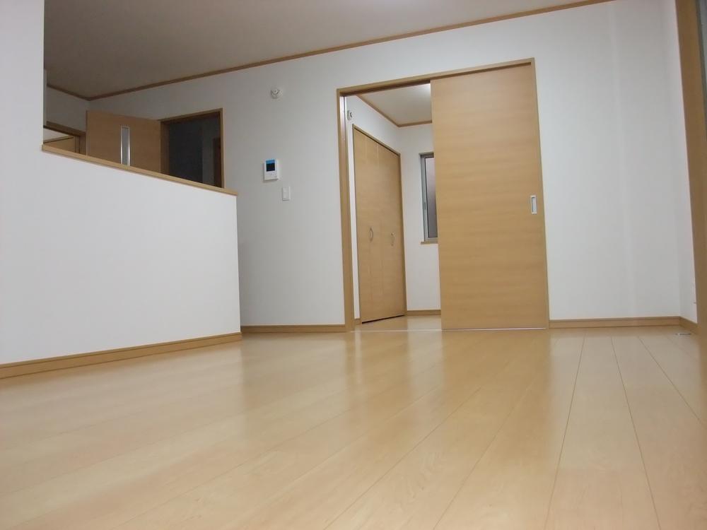 Living. Local (12 May 2013) Shooting