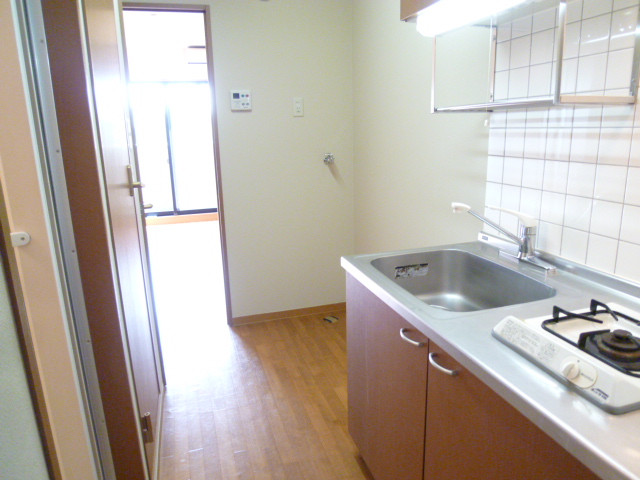 Other room space. This is useful if there is also draining shelf in the kitchen! !