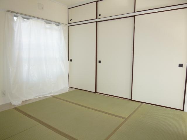 Non-living room