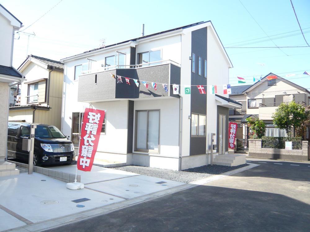 Local appearance photo.  ■ "1 Building _2280 ten thousand ~ "" ●● solar panel installation! ●●