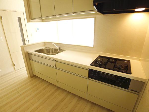 Kitchen. Produce a warm time face-to-face kitchen of your family Local (May 2013) Shooting 37 Building