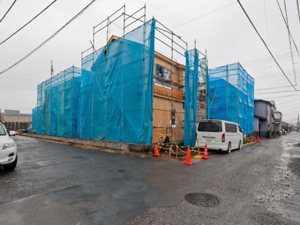 Local photos, including front road