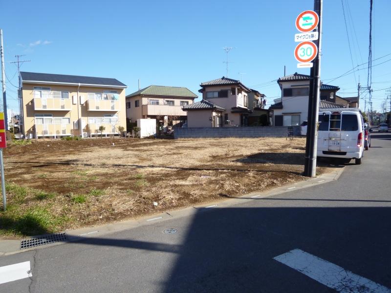 Local photos, including front road