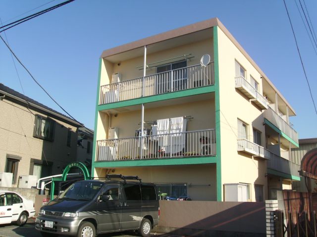 Building appearance. Colorful appearance eye-catching