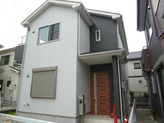 Rendering (appearance). Same specifications building