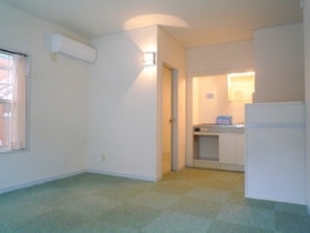 Living and room. ◆ Fashionable bracket Light ◆