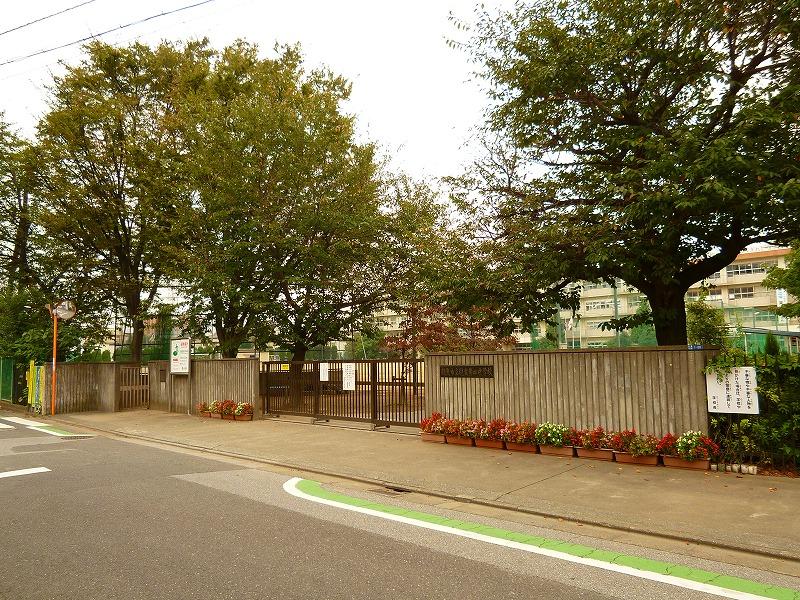 Junior high school. Asaka 1170m until the fourth junior high school