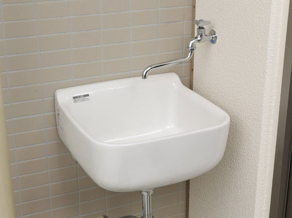 Other.  [Slop sink] balcony ・ The terrace has established a convenient slop sink in gardening and cleaning.