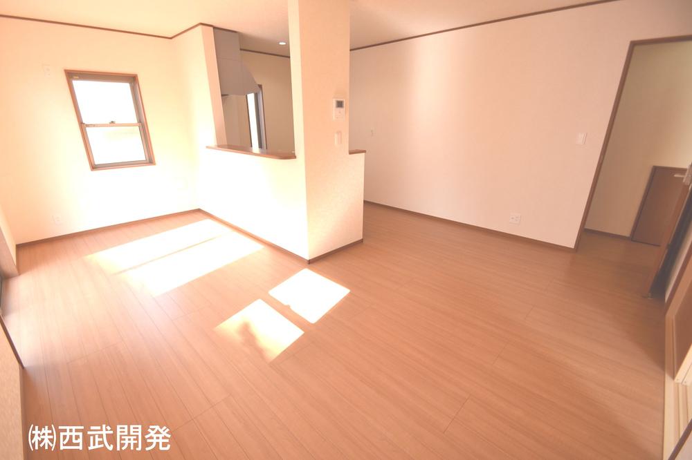 Living. Indoor (12 May 2013) Shooting