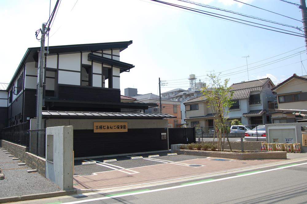 kindergarten ・ Nursery. Asaka mud 800m to nursery school