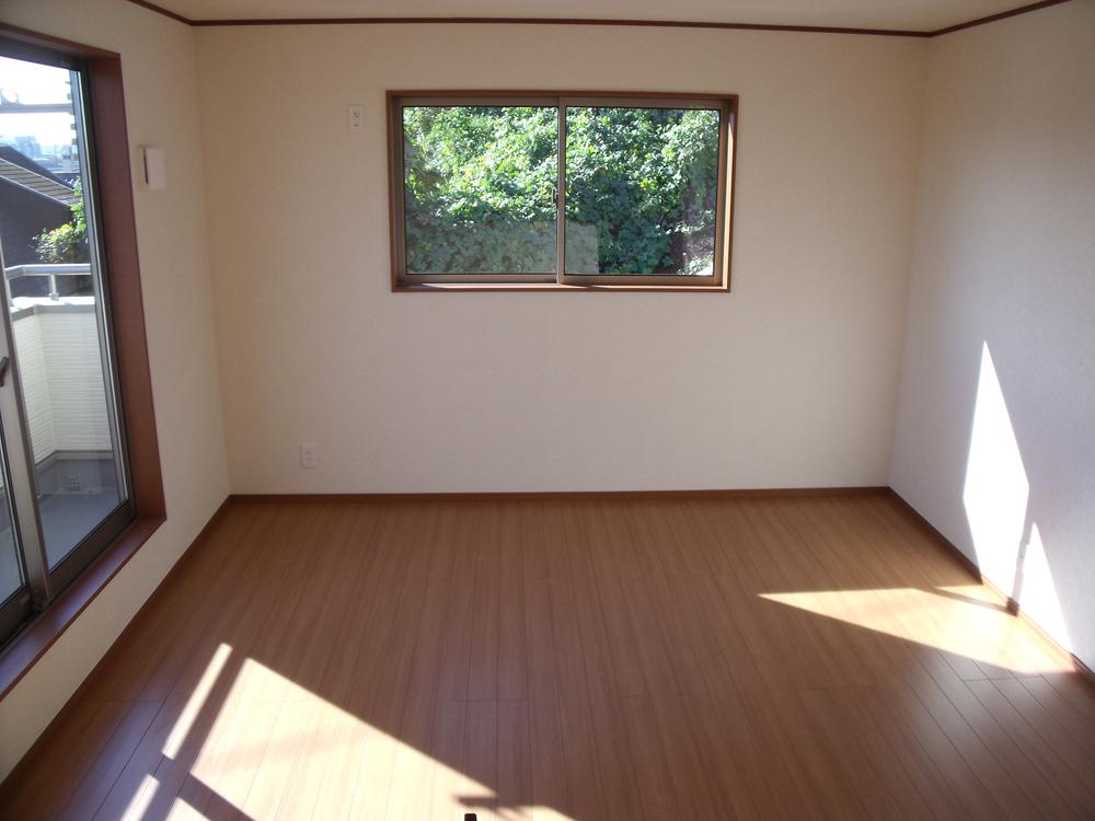 Living. Indoor (11 May 2013) Shooting