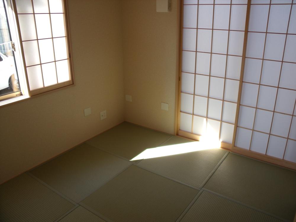 Non-living room. Indoor (11 May 2013) Shooting