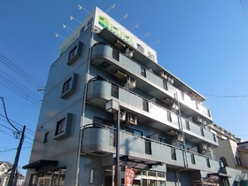 Building appearance. This appearance!