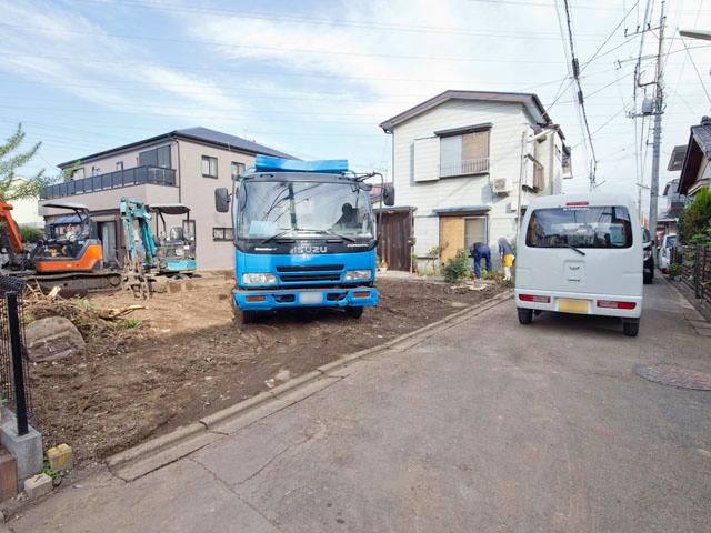 Local photos, including front road.  ☆ local ☆ 