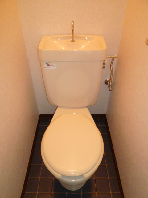Toilet. Same property, Is another of the room
