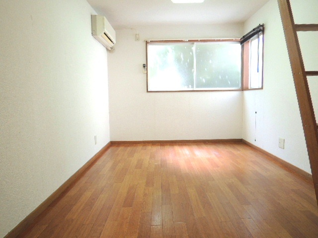 Living and room. Living