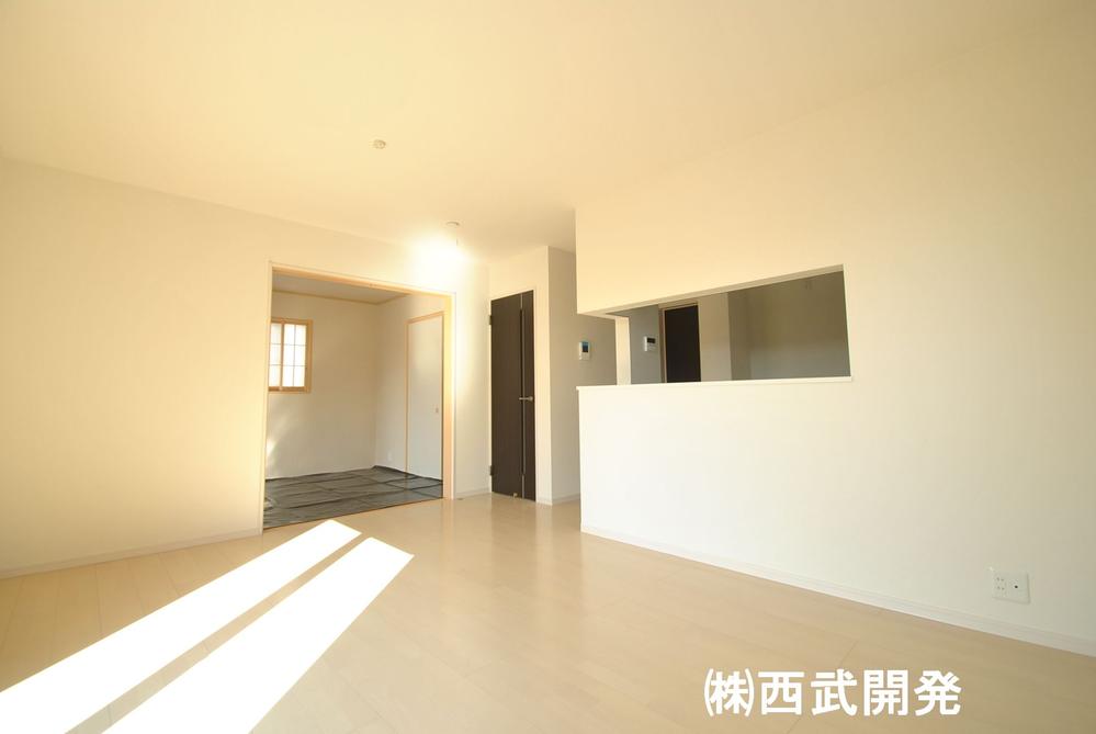 Living. Indoor (11 May 2013) Shooting 5 Building