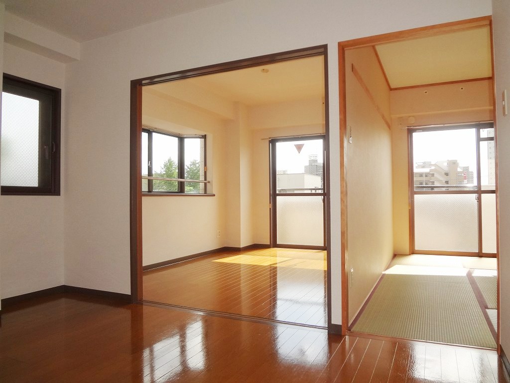 Living and room. Living