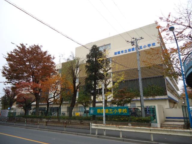 Primary school. Close to the 640m elementary school to Asaka Municipal Asaka fifth elementary school, Okuridase the child at ease.